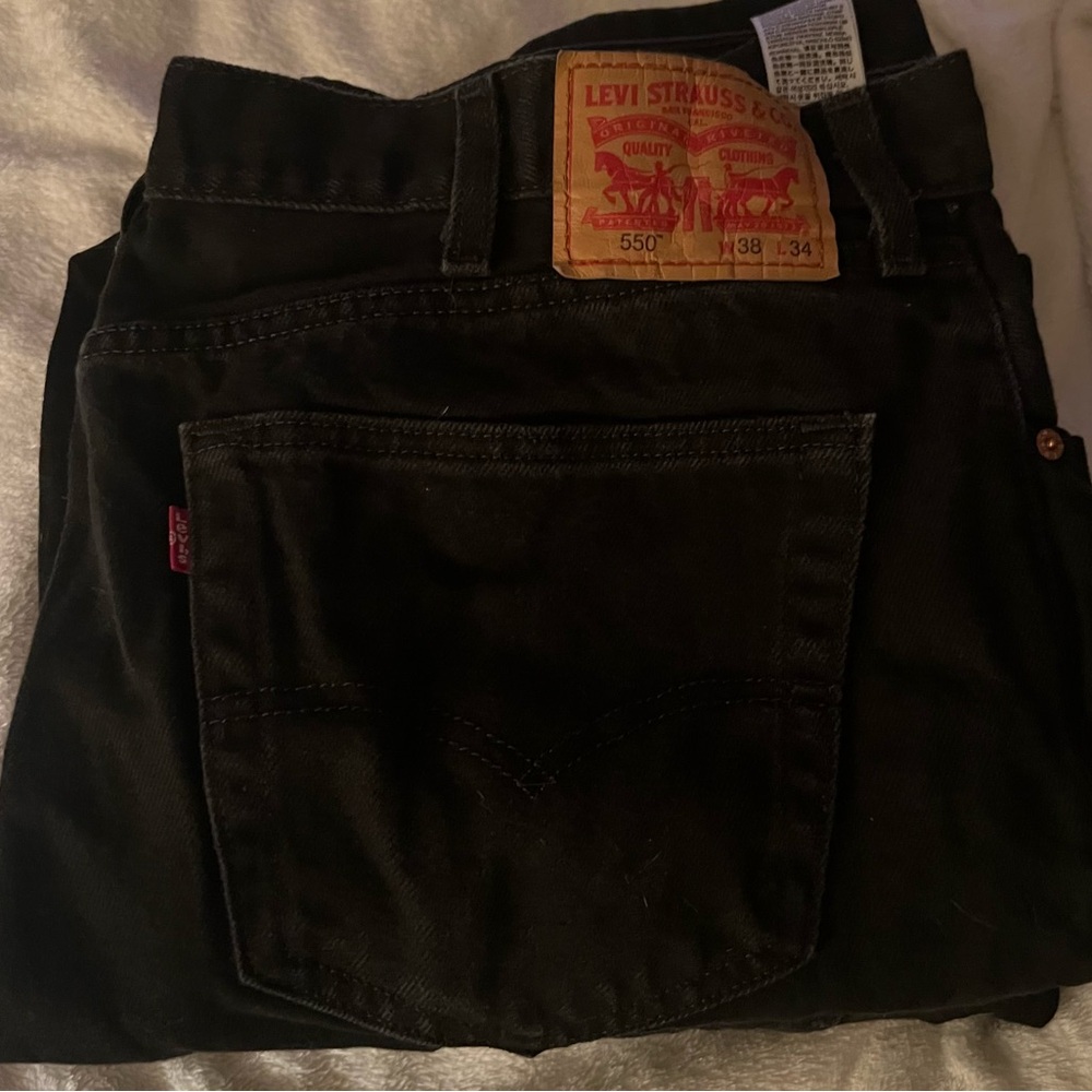 Levi's Dark Denim 550 👖Jeans: EUC!⚫️
